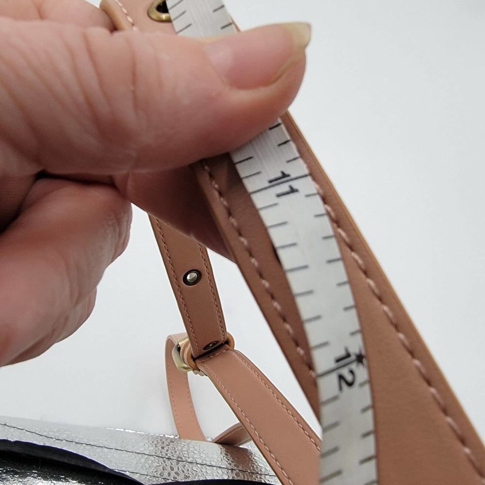 Elle Jae Gypset Tan Marquesas Vegan Crossbody Handbag Two Leaves 8"x10.5"x3.5" - Picture 11 of 14